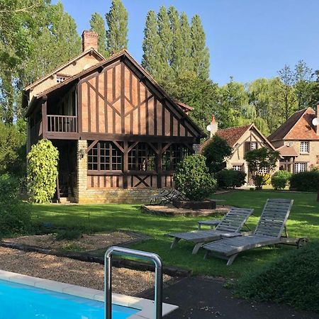 Отель Le Domaine Du Moulin Foulon Эссе Экстерьер фото