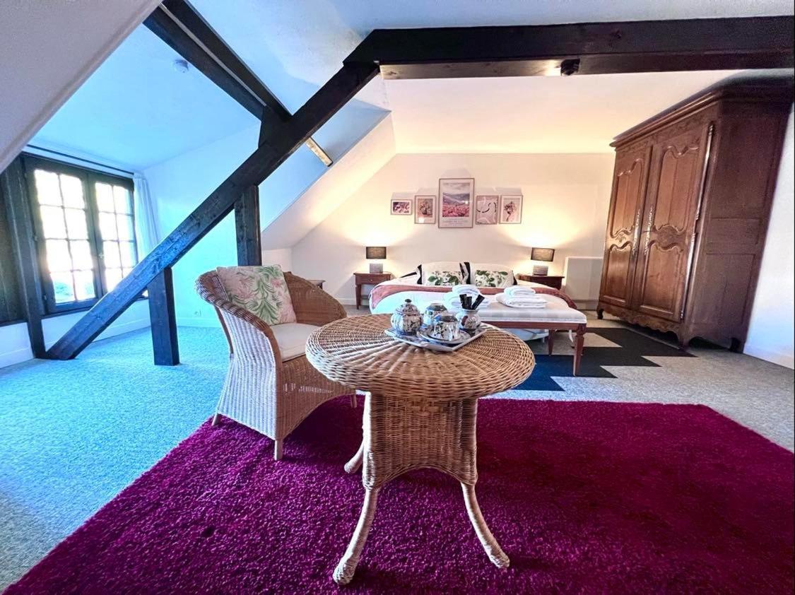 Отель Le Domaine Du Moulin Foulon Эссе Экстерьер фото